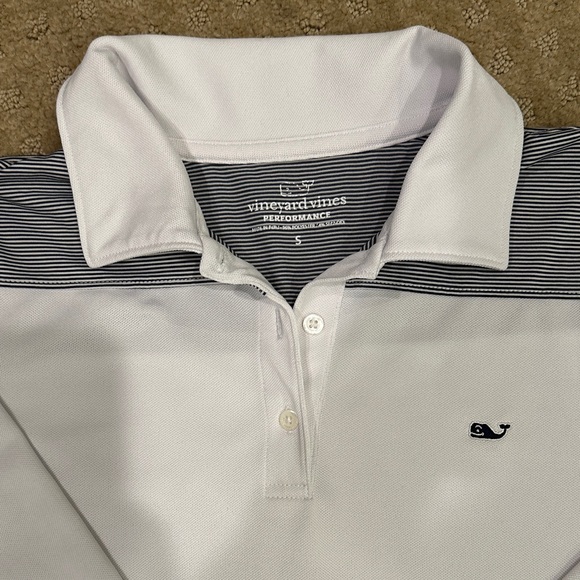 Vineyard Vines White Polo with Gray Stripes - Picture 2 of 2